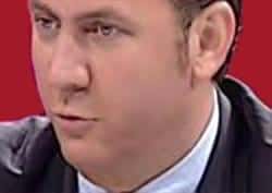 Yiğit Bulut cahil mi?